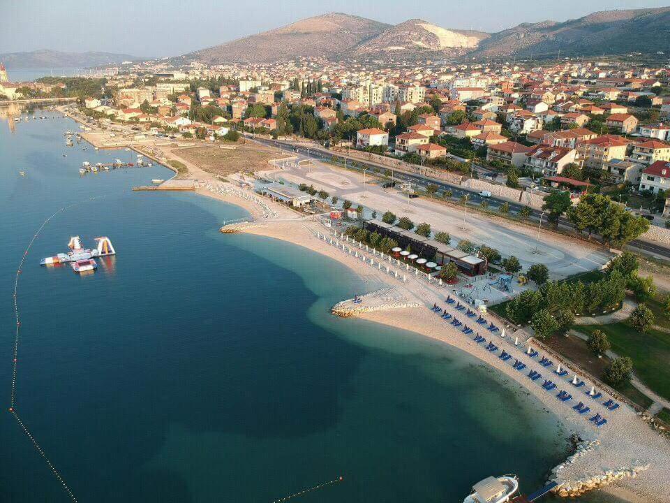 Apartman Lotos Apartamento Trogir Exterior foto